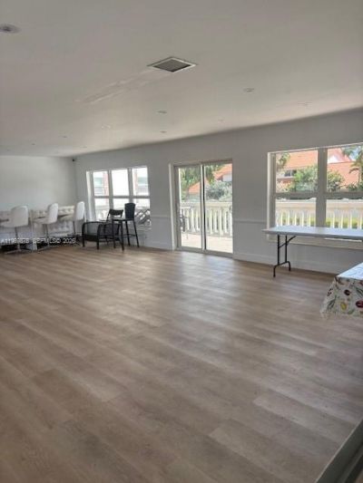 3181 S Ocean Dr, Unit 304, Hallandale Beach, FL 33009 Photo