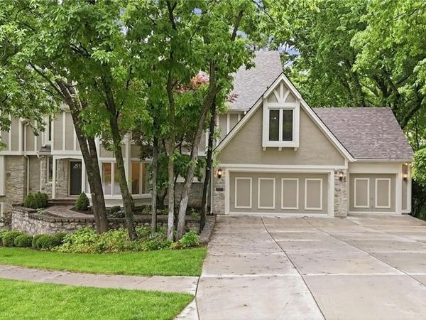 12305 Catalina Street, Leawood, KS 66209