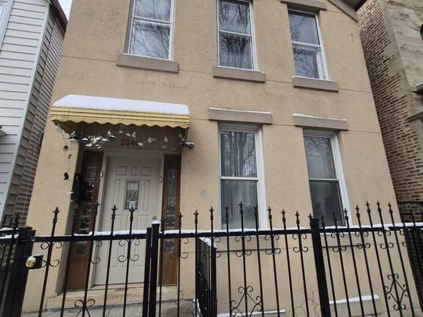 2046 W 19th Street, Unit 2, Chicago, IL 60608