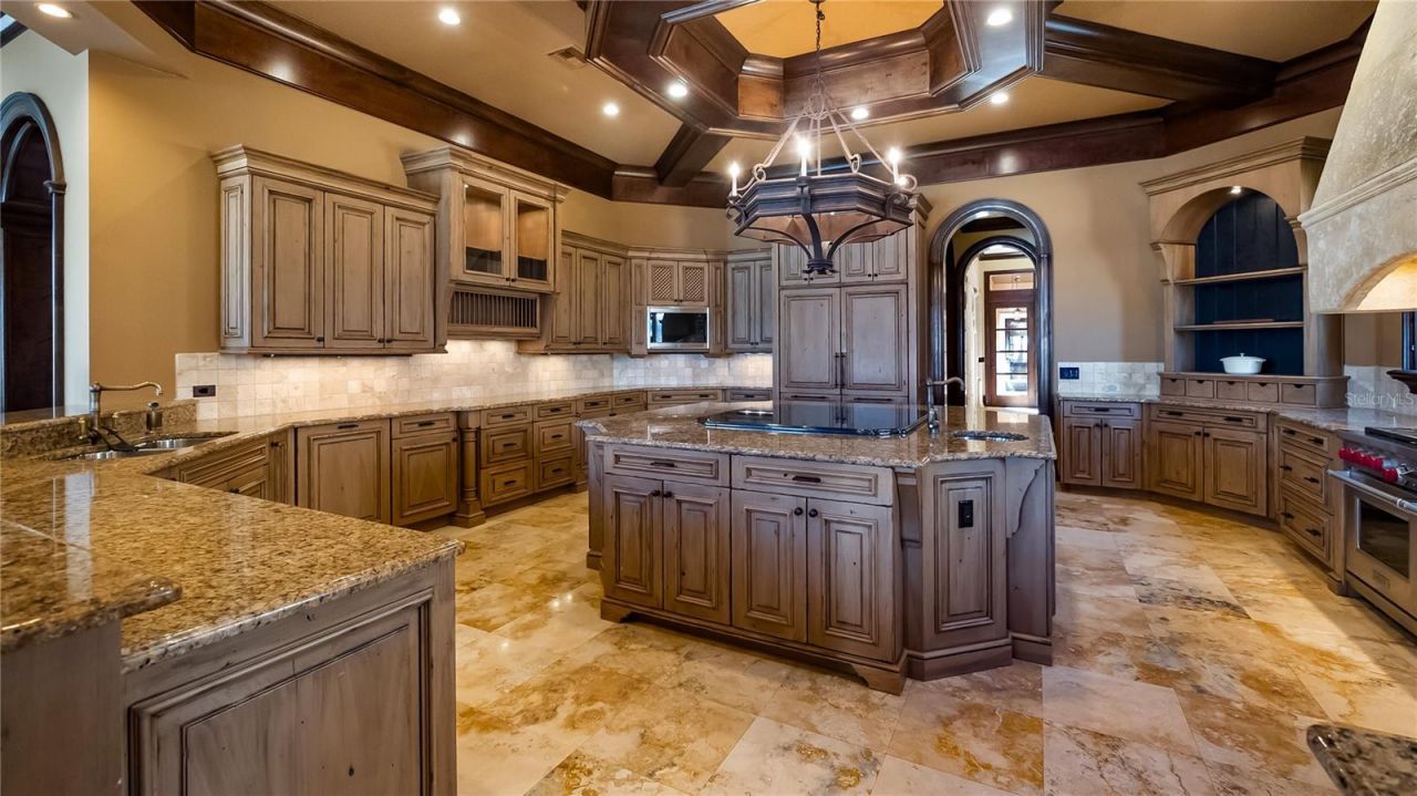 16619 Arezo Court, Montverde, FL 34756 Photo