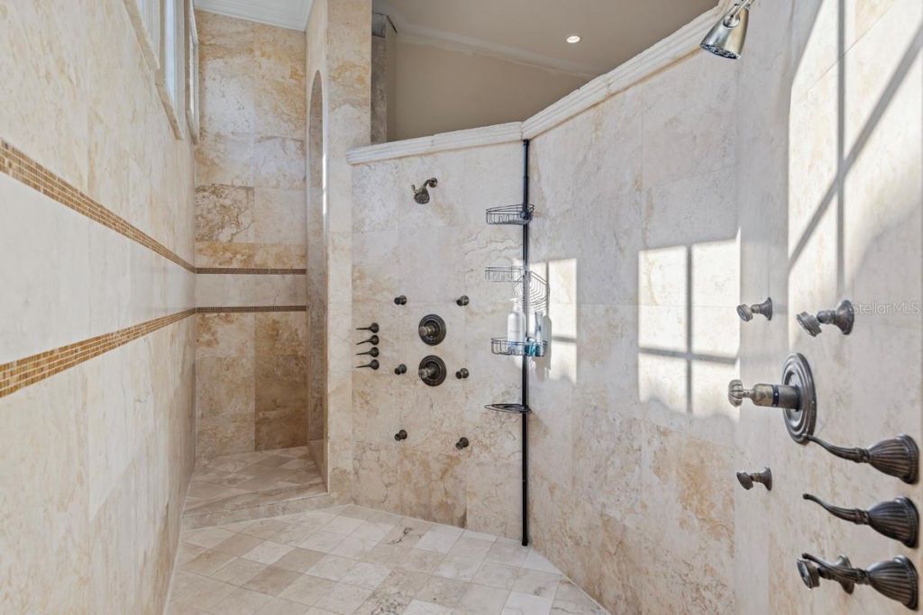 16619 Arezo Court, Montverde, FL 34756 Photo