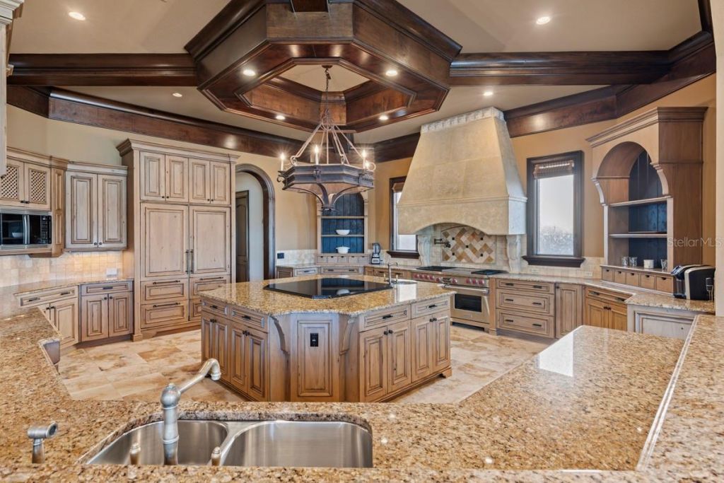 16619 Arezo Court, Montverde, FL 34756 Photo