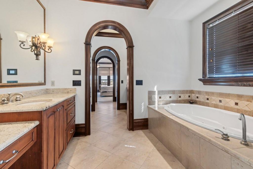 16619 Arezo Court, Montverde, FL 34756 Photo