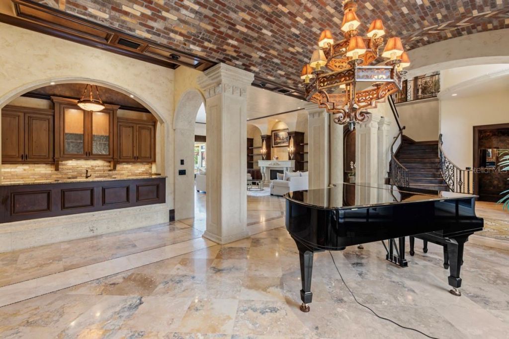 16619 Arezo Court, Montverde, FL 34756 Photo