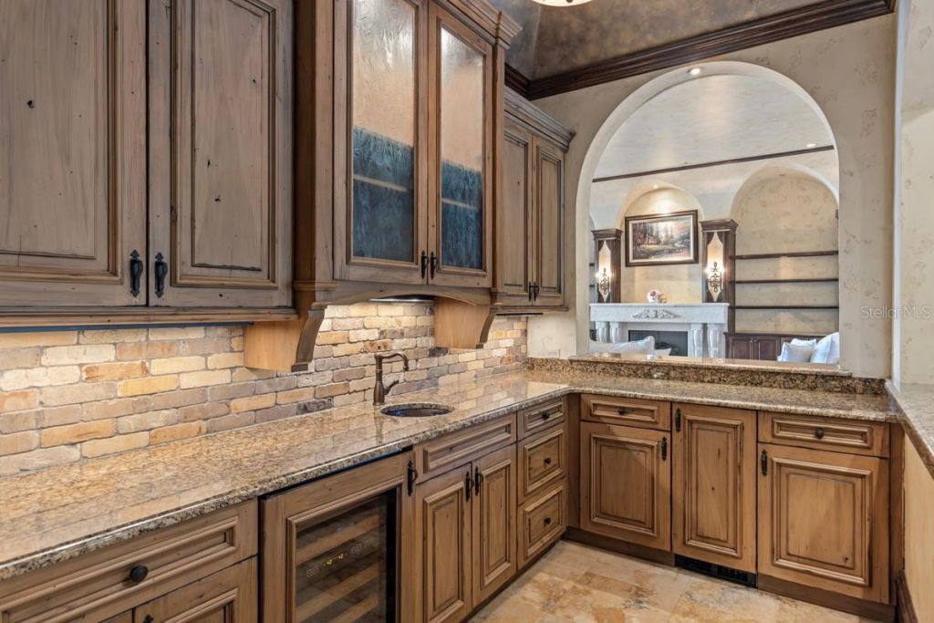 16619 Arezo Court, Montverde, FL 34756 Photo