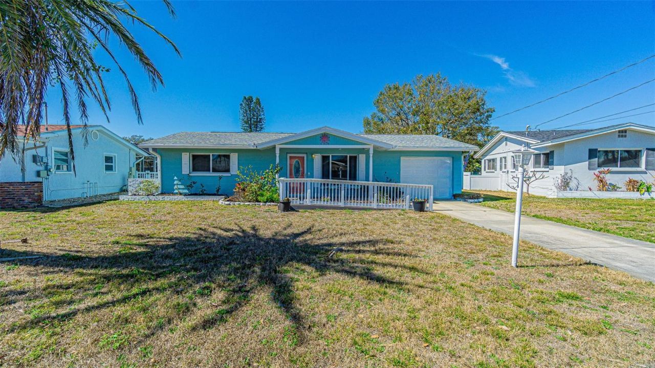 8524 120th Street, Seminole, FL 33772 Main Photo