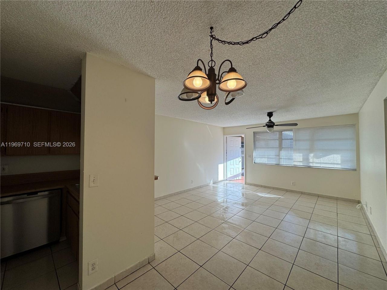 1024 Twin Lakes Dr , Unit 21-F, Coral Springs, FL 33071 Photo