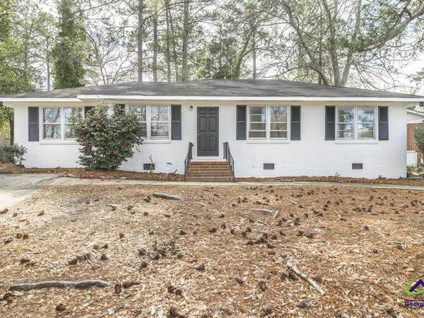 4158 Log Cabin Drive, Macon, GA 31204
