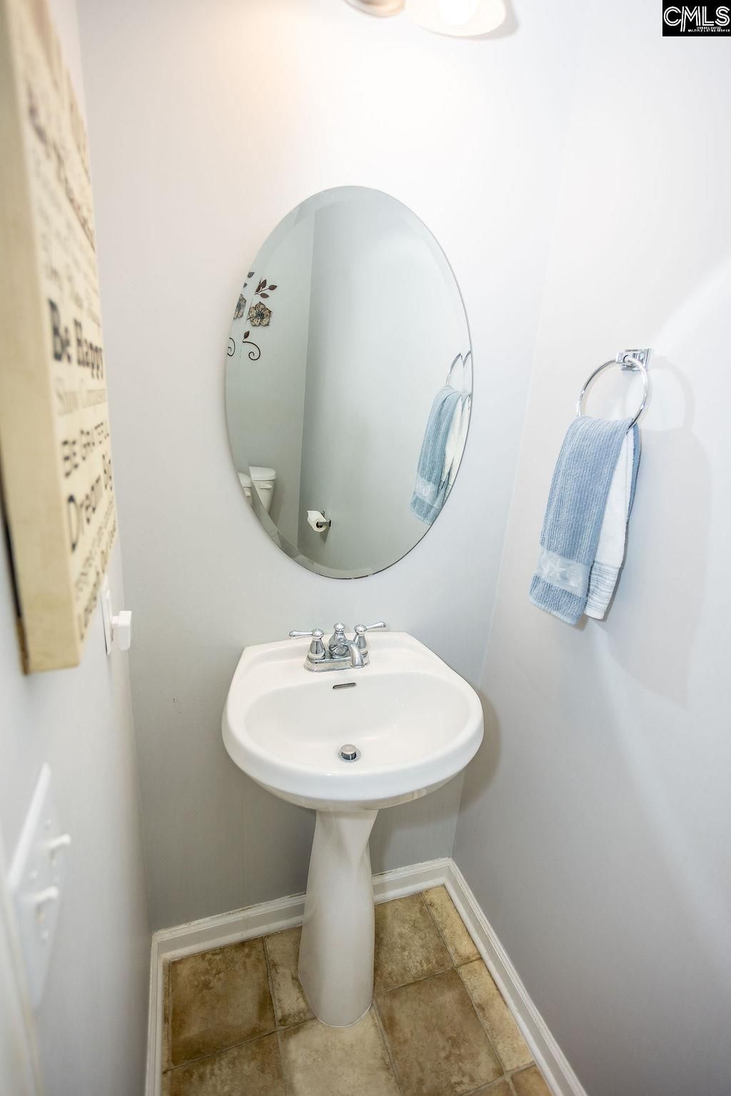 148 Cambridge Hill Drive Photo 11