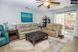 148 Cambridge Hill Drive photo 4