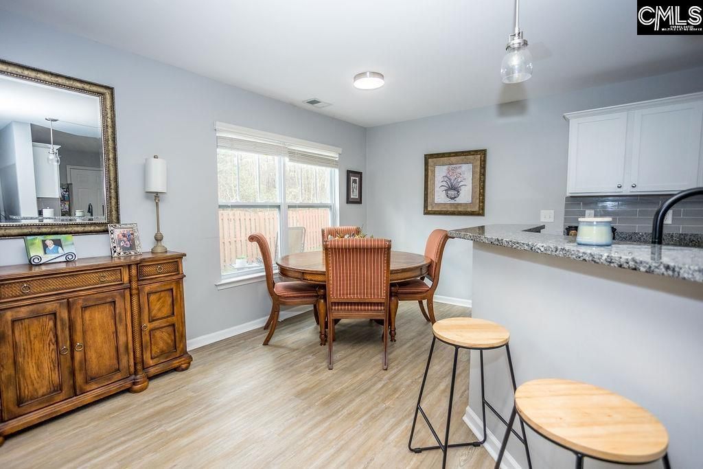 148 Cambridge Hill Drive Photo 6