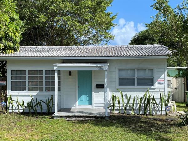 2056 NE 9th Ave, Wilton Manors, FL 33305