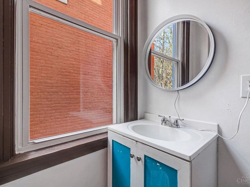 968 Ludlow Avenue, Cincinnati, OH 45220 Photo 3