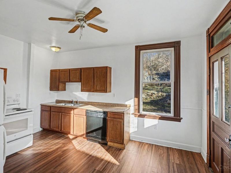 968 Ludlow Avenue, Cincinnati, OH 45220 Photo 8