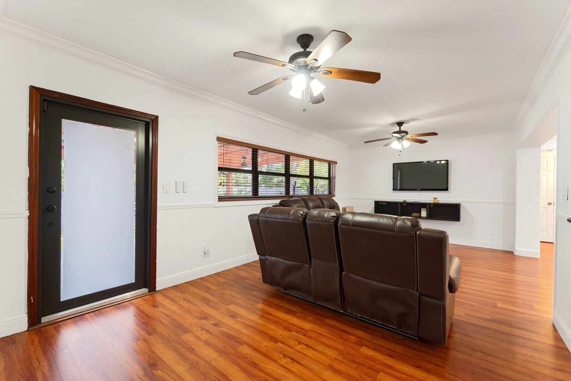 795 NE 165th Street, Miami, FL 33162 Photo