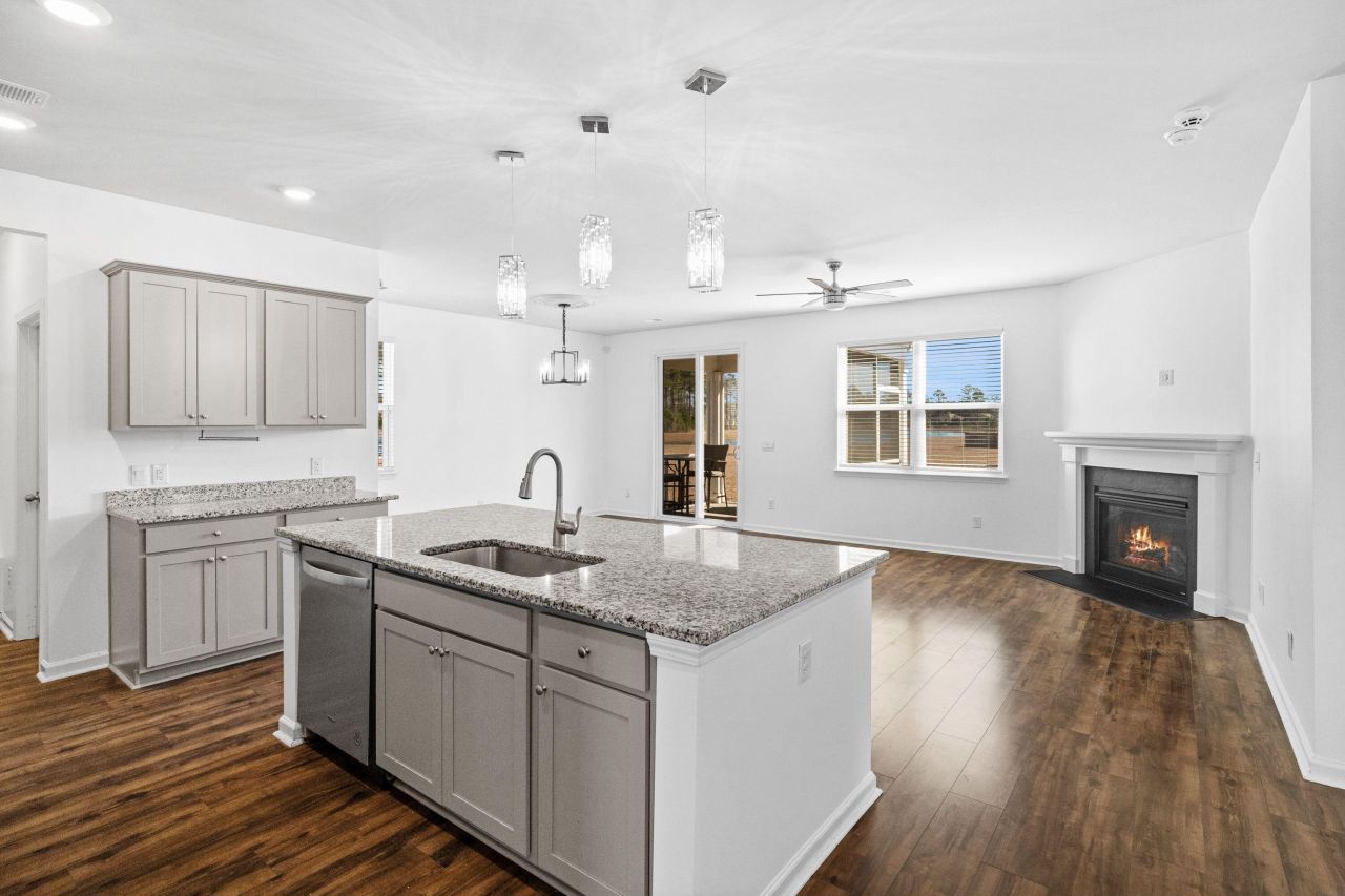 502 Misty Bluff Circle Photo 19