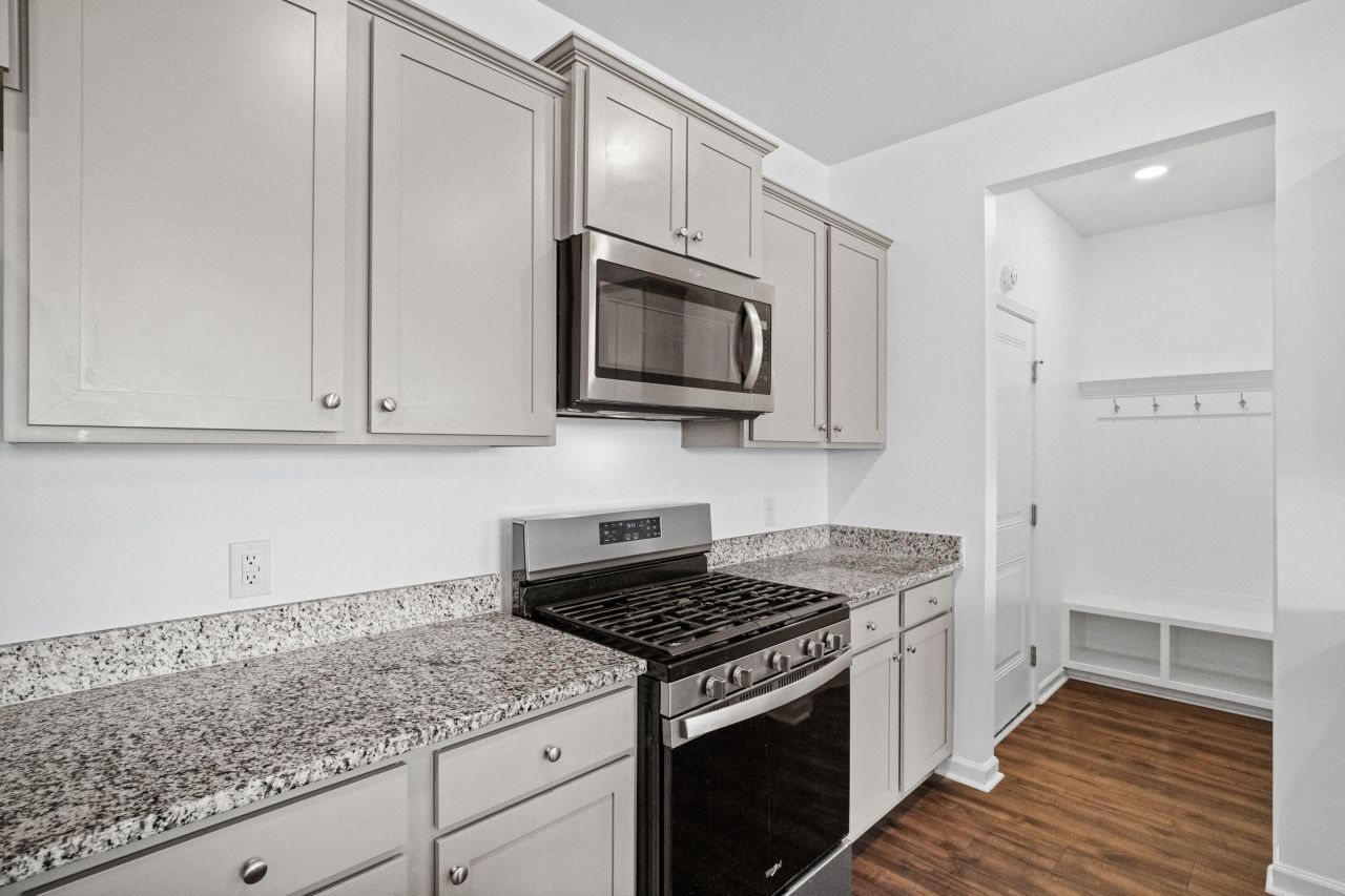 502 Misty Bluff Circle Photo 20