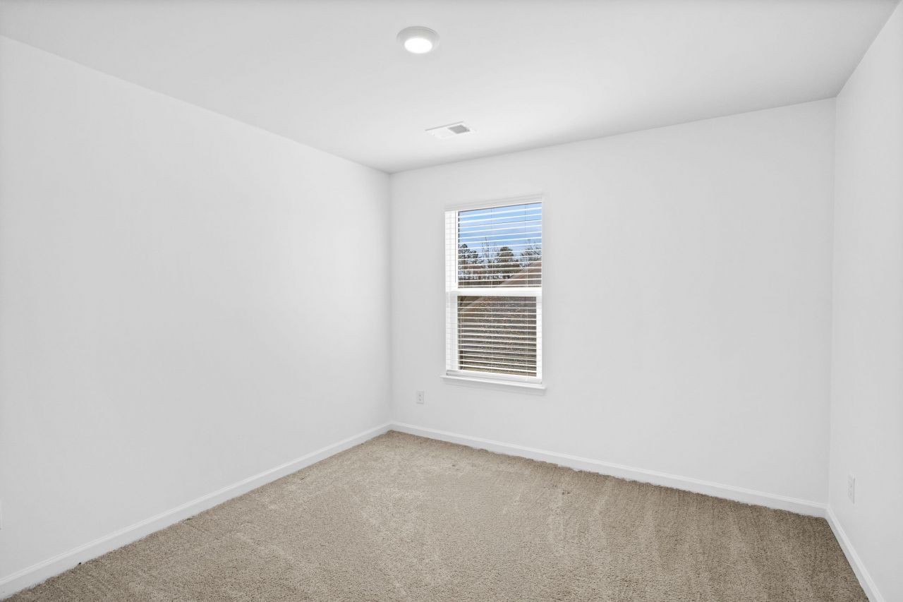 502 Misty Bluff Circle Photo 36