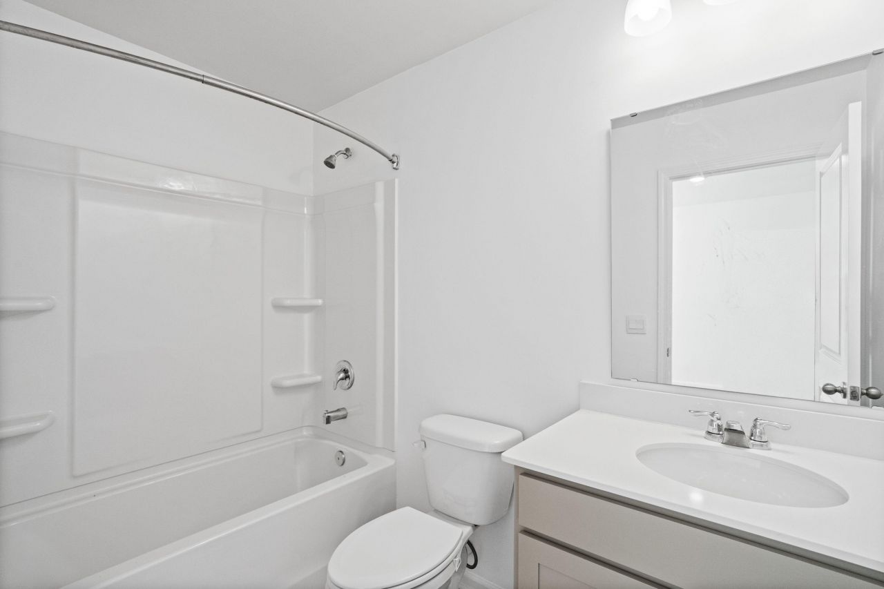 502 Misty Bluff Circle Photo 37