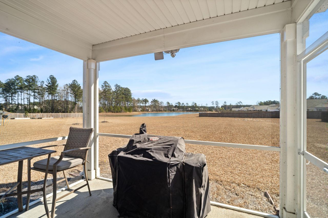 502 Misty Bluff Circle Photo 39