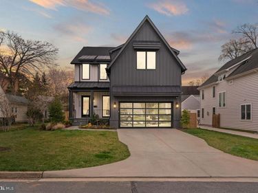 117 S SPRING STREET, FALLS CHURCH, VA 22046