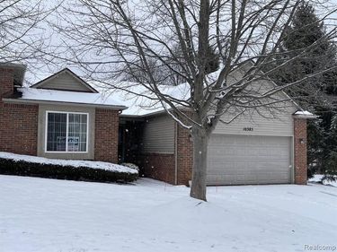 10385 Tophill, Hartland Twp, MI 48353