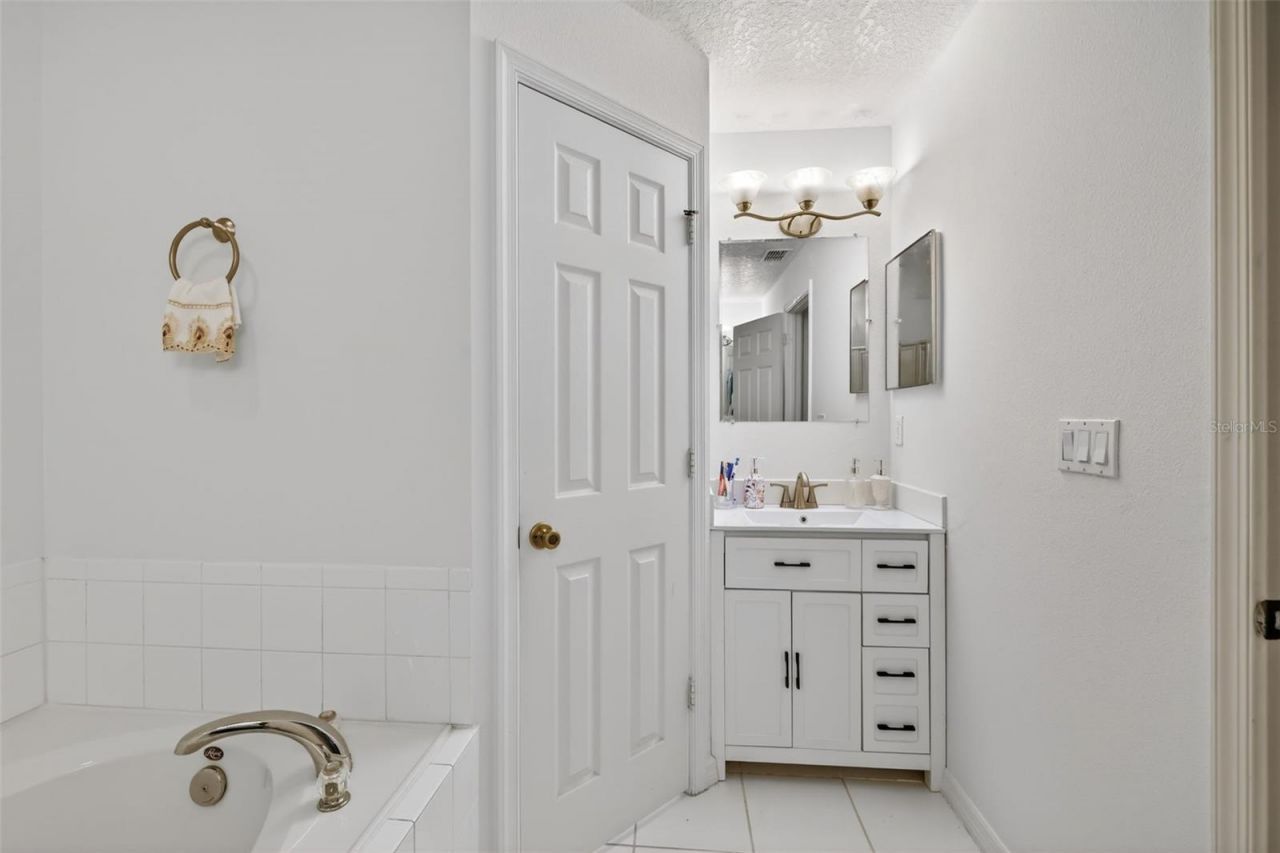 1589 SW Fortune Road, Port Saint Lucie, FL 34953 Photo