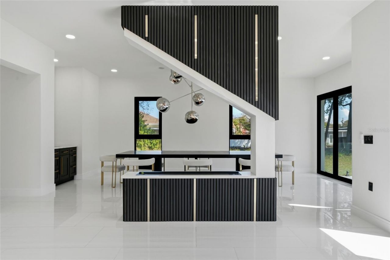 7818 N Hubert Avenue, Tampa, FL 33614 Photo