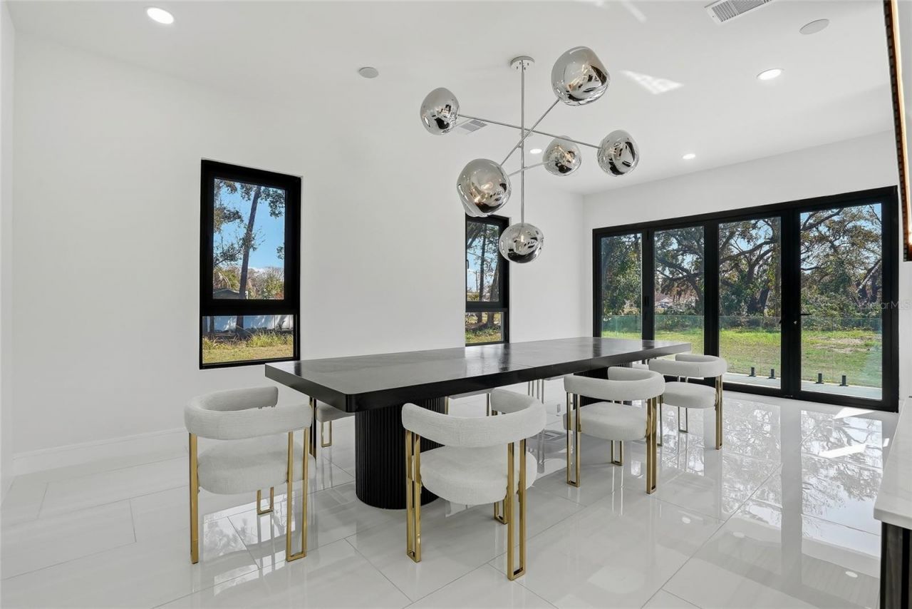 7818 N Hubert Avenue, Tampa, FL 33614 Photo