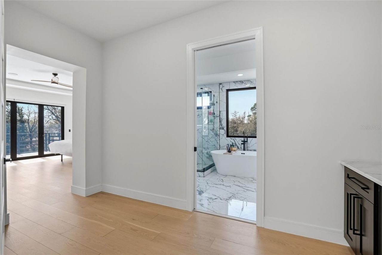 7818 N Hubert Avenue, Tampa, FL 33614 Photo