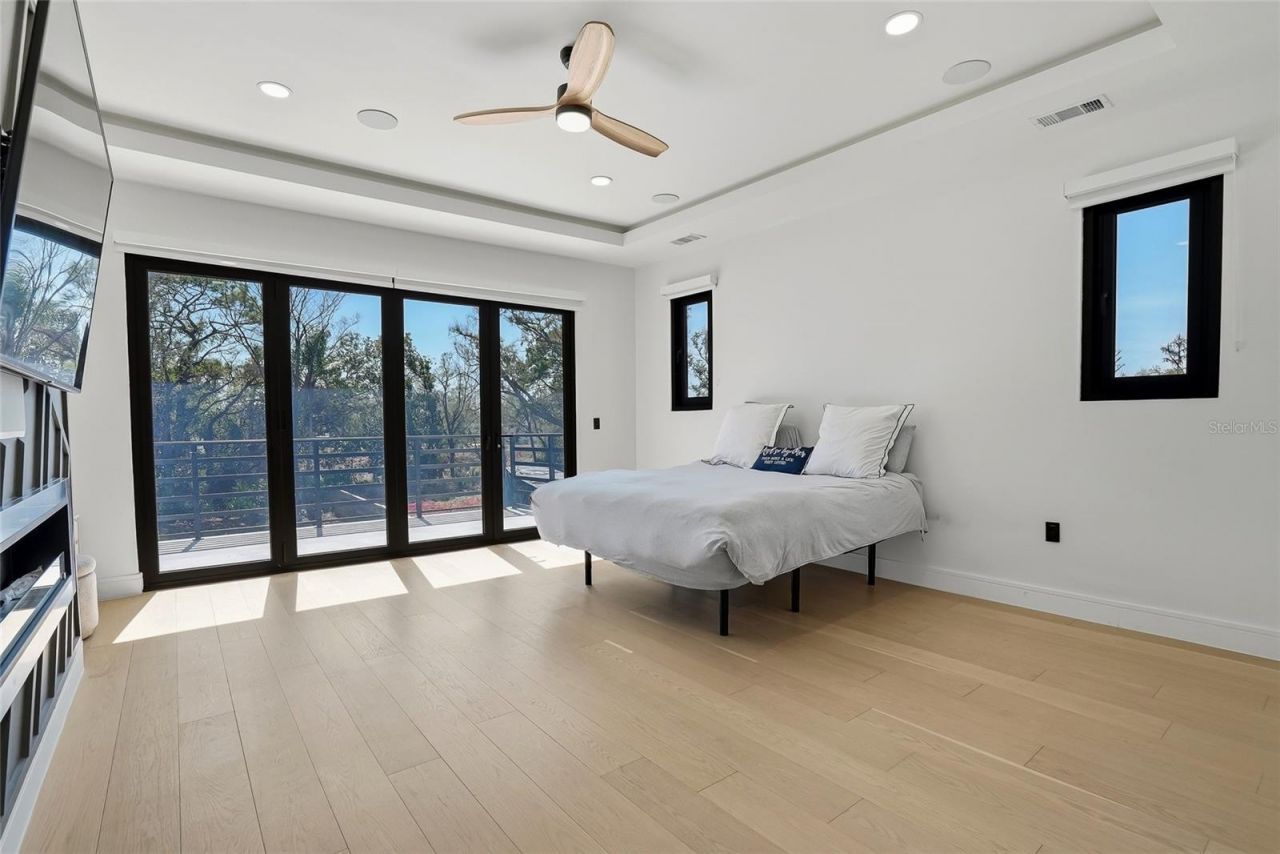 7818 N Hubert Avenue, Tampa, FL 33614 Photo