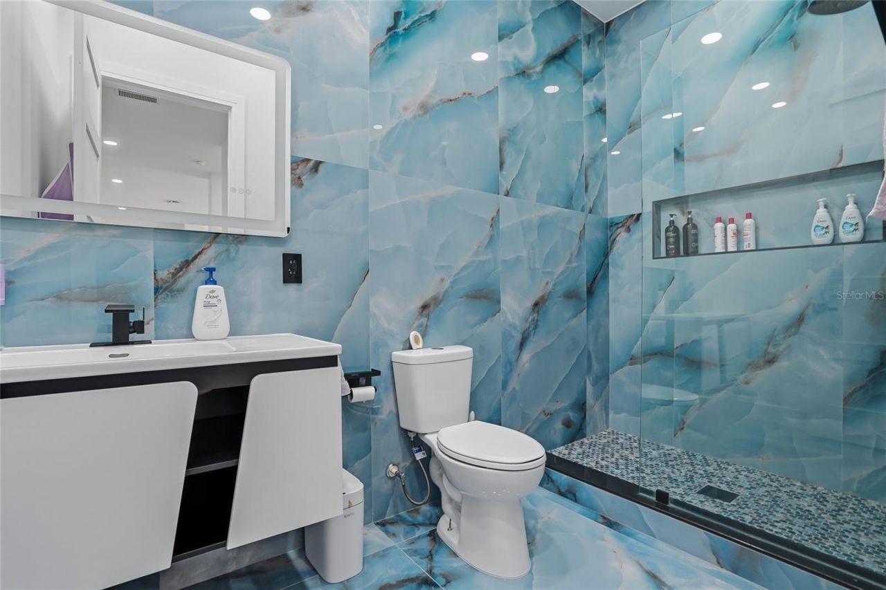 7818 N Hubert Avenue, Tampa, FL 33614 Photo