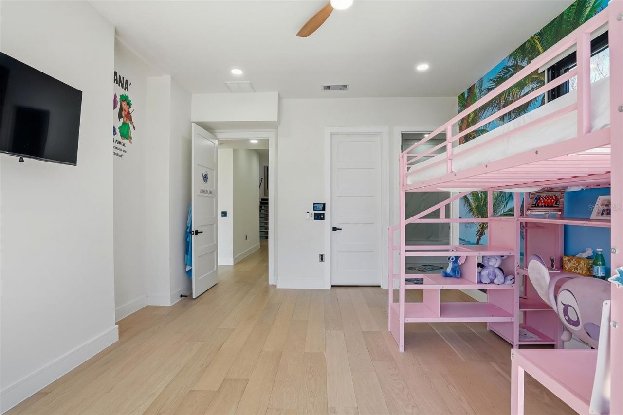 7818 N Hubert Avenue, Tampa, FL 33614 Photo