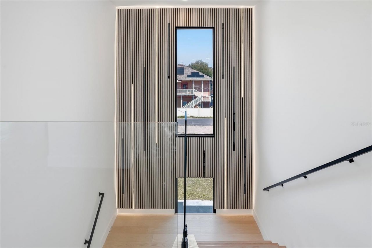 7818 N Hubert Avenue, Tampa, FL 33614 Photo