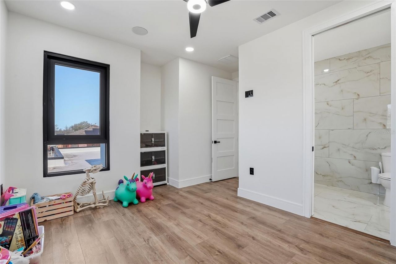 7818 N Hubert Avenue, Tampa, FL 33614 Photo