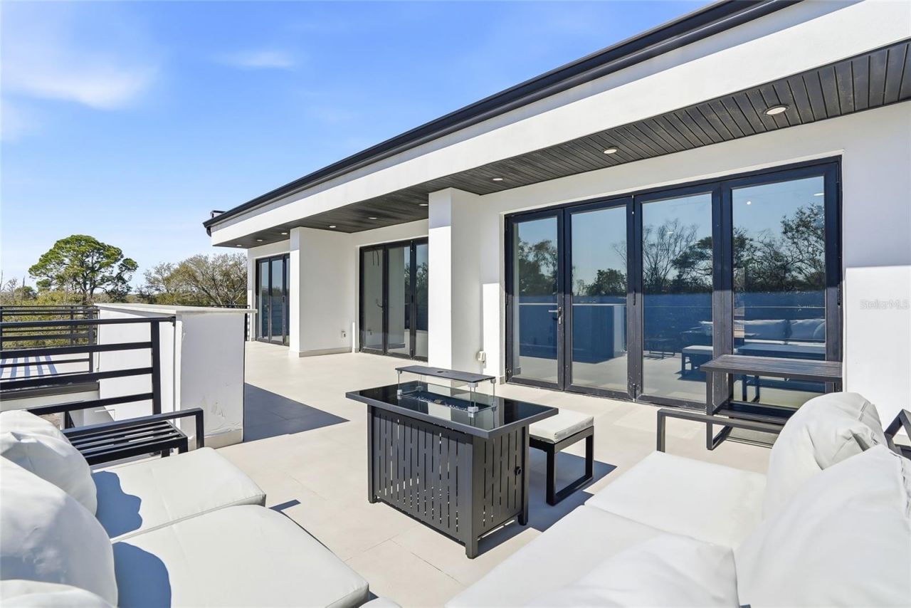 7818 N Hubert Avenue, Tampa, FL 33614 Photo