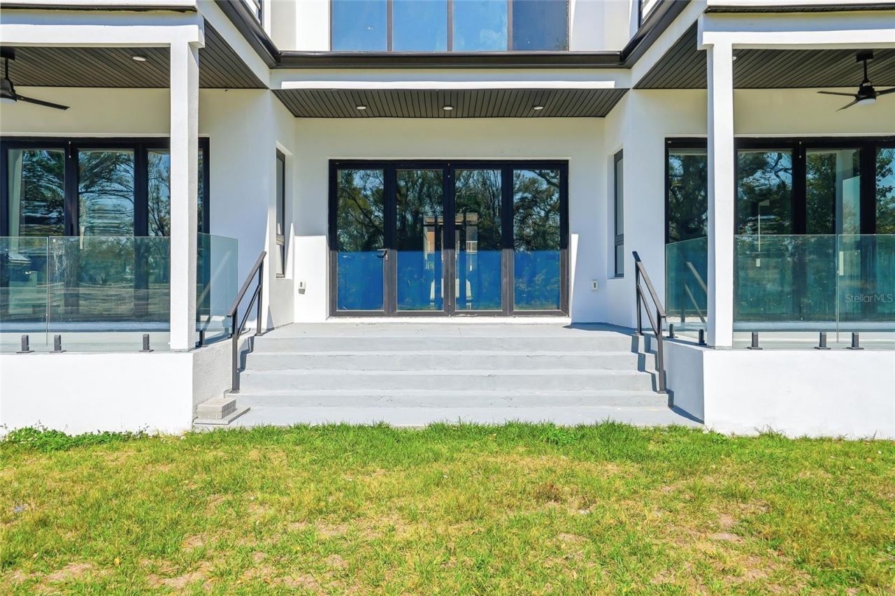 7818 N Hubert Avenue, Tampa, FL 33614 Photo