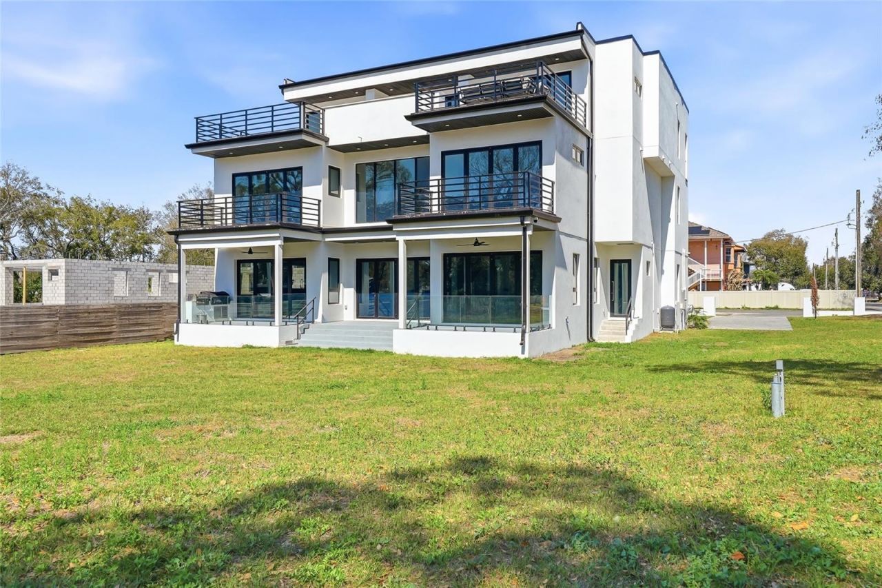 7818 N Hubert Avenue, Tampa, FL 33614 Photo