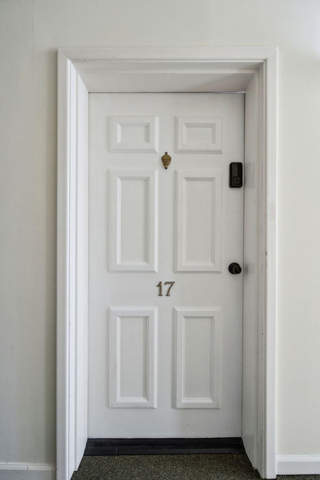 55 Ashley Avenue Photo 5