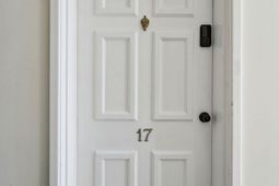 55 Ashley Avenue photo 4