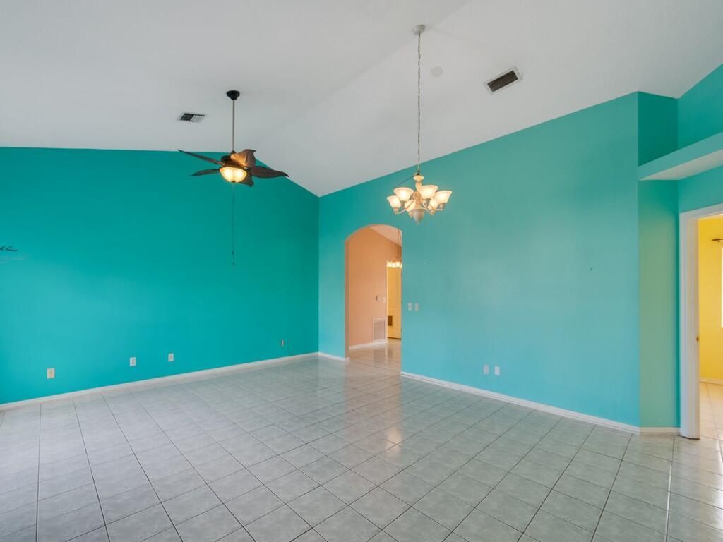 352 NW Tuscany Way, Port Saint Lucie, FL 34986 Photo