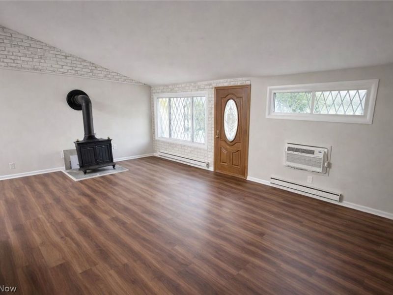 18832 Maplewood Lane, Chagrin Falls, OH 44023 Photo 6