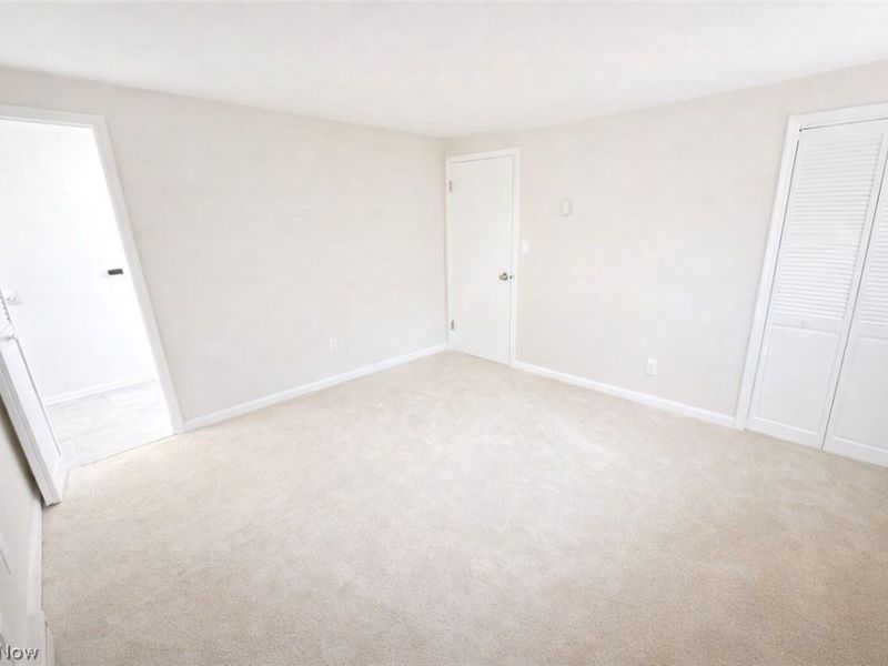 18832 Maplewood Lane, Chagrin Falls, OH 44023 Photo 8