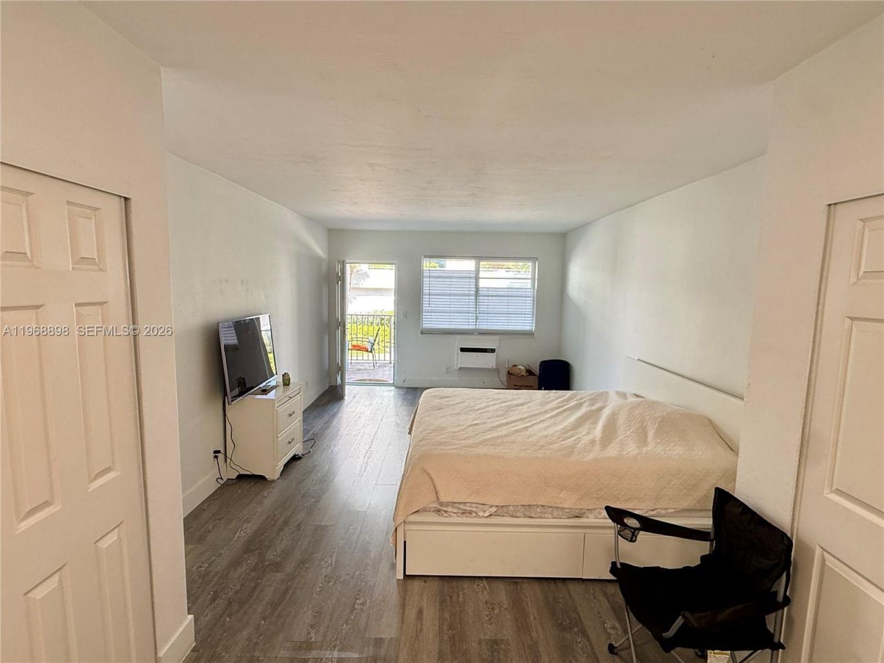 158 Ocean Dr, Unit 203, Miami Beach, FL 33139 Photo