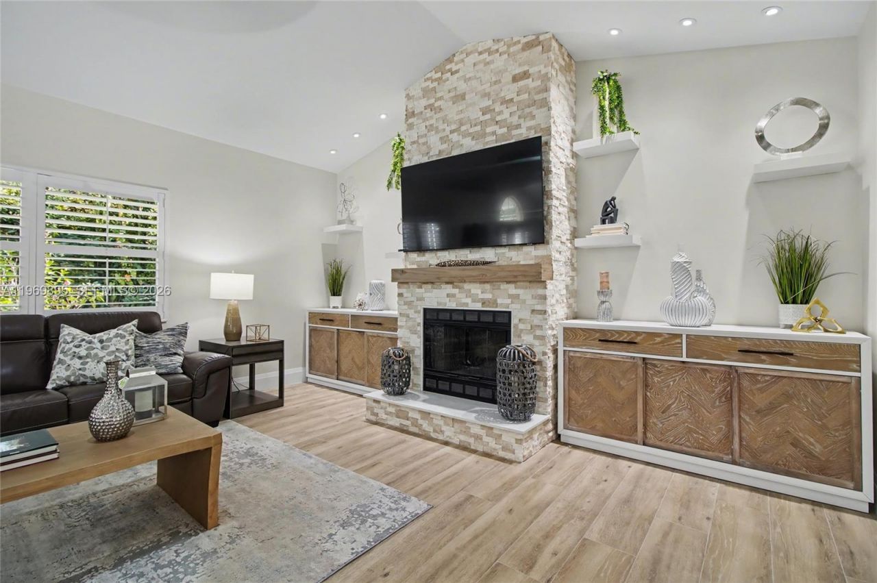 5186 Tallowood Way , Naples, FL 34116 Photo