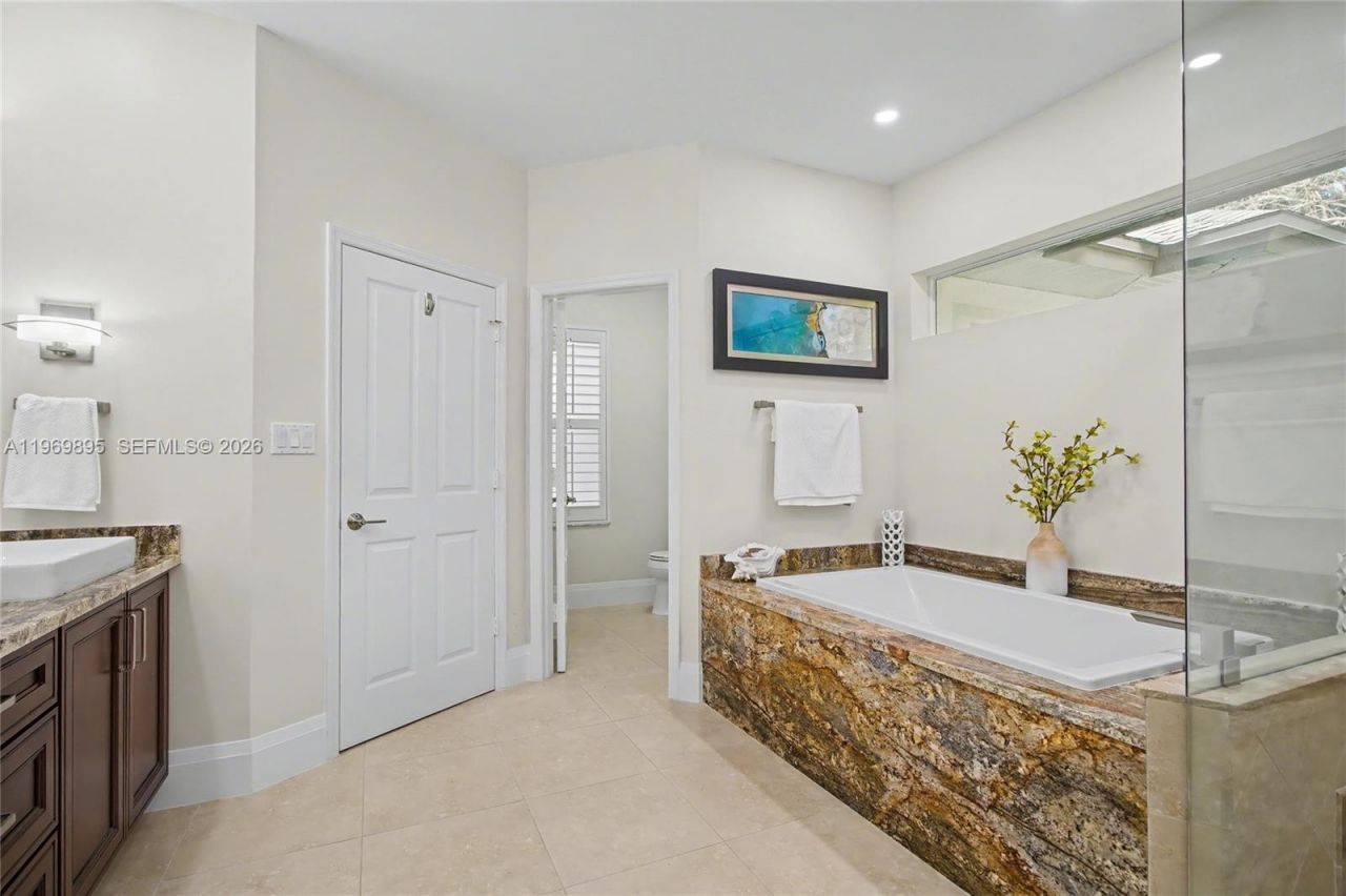 5186 Tallowood Way , Naples, FL 34116 Photo