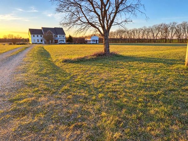 5077 E Line Road, Whitewright, TX 75491