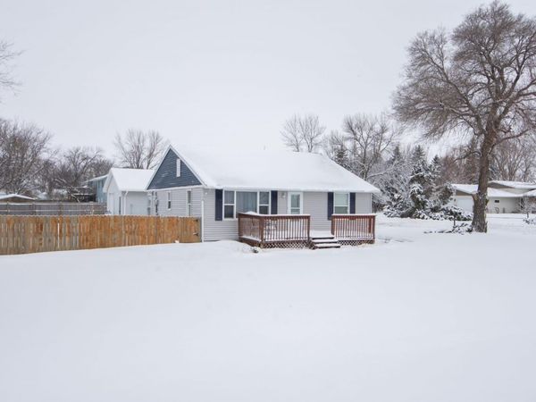 516 Chapin Drive, Harwood, ND 58042