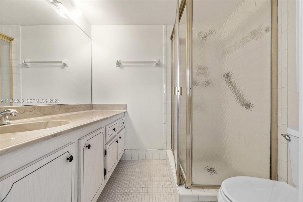 5851 NW 62nd Ave, Unit 210, Tamarac, FL 33319 Photo