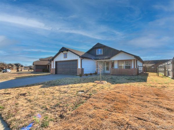 15112 E 109th Street N, Owasso, OK 74055